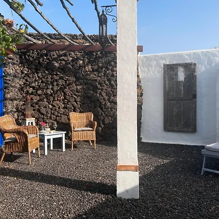 Schoen Eingerichtetes La Yazmina Feriehus